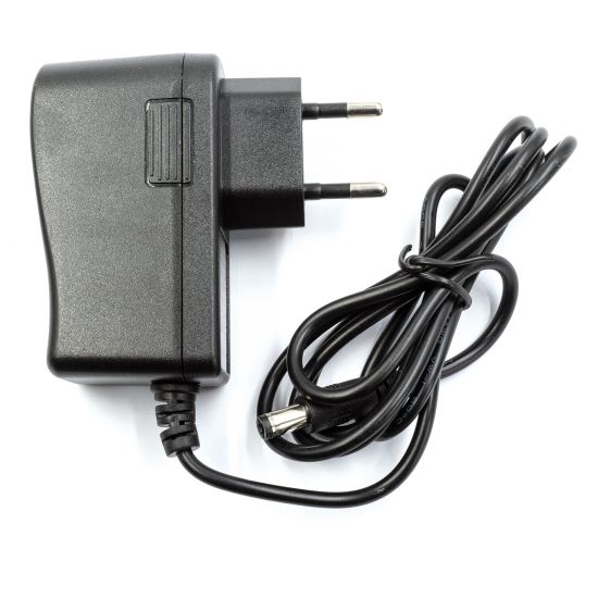 Steckdosenadapter 6 Volt (f. Maßstab 1:32)